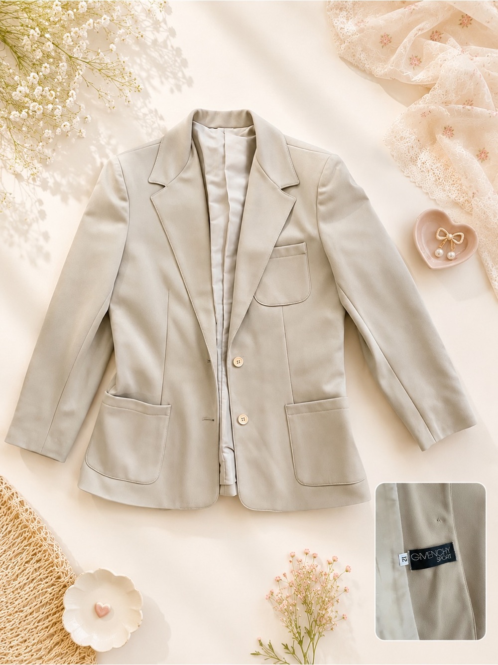 Givenchy Sport Vintage Beige Tailored Blazer Jacket Women’s Size 12 Classic Mini